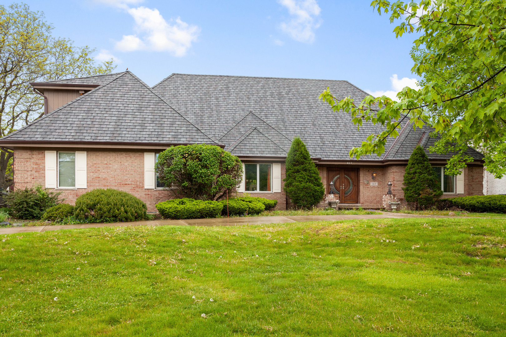 Chicago Suburban Real Estate Market Overview: Chicago, Oak Brook, Naperville, Downers Grove & Hinsdale